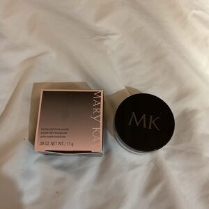 Mary Kay Translucent Loose Powder